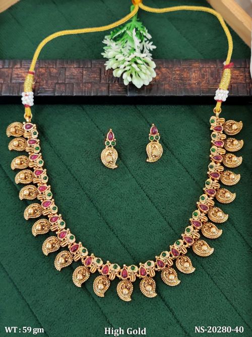 Classic Temple Stone-Studded Necklace Set with Earrings in Ruby Green, photo 2 of 3