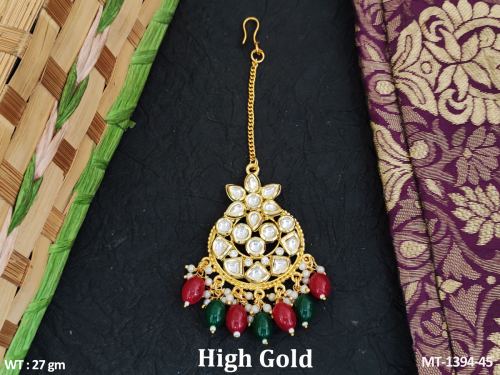 Classic Party Wear Kundan Maang Tikka with Pearls in Ruby Green, photo 3 of 6