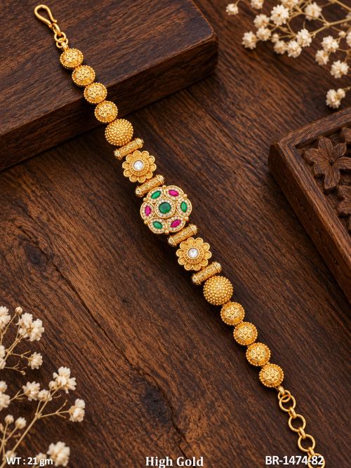 Classic Party Wear Bracelet for Women in Ruby Green, photo 2 of 4