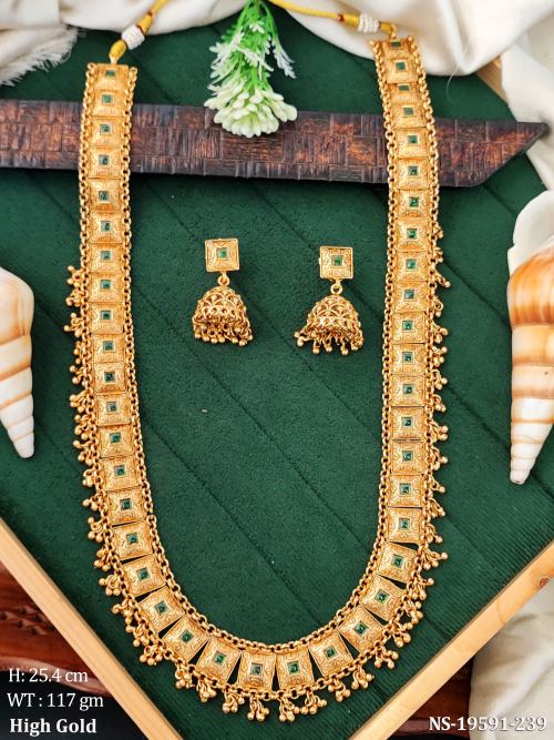 Stone-Studded Temple Jewellery Set for Women
