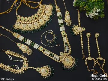 Dulhan sets from OyeKudiye