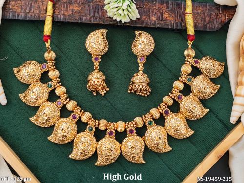 Traditional Necklace Set for Women in Ruby Green, photo 2 of 6