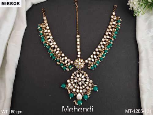 Antique Pearl Maang Tikka in Mehendi Finish