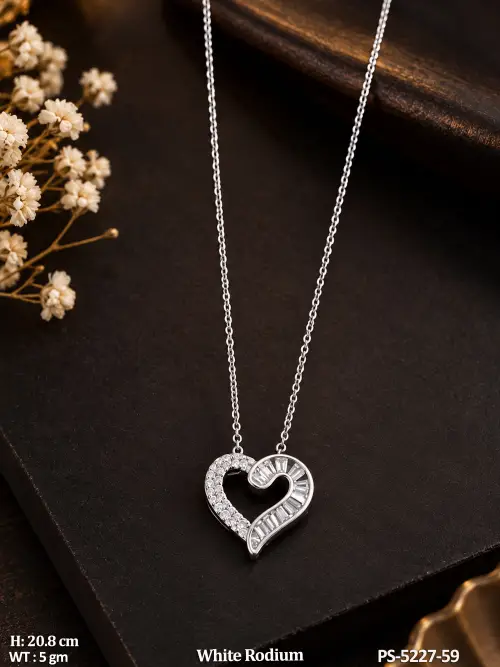 Stylish Western Heart Necklace Pendant