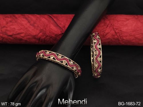 Antique Bangles in Mehendi Finish for Women in Ruby / 2 X 6, photo 4 of 4
