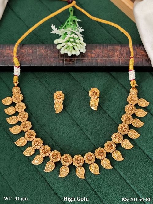Temple Floral Necklace Set with Stone Work, photo 2 of 3
