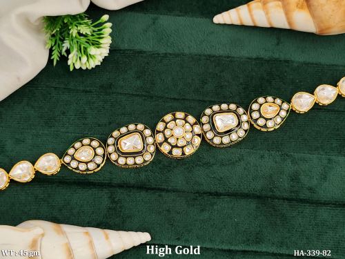 Kundan High Gold Polish Fancy Style Hair Accessories  