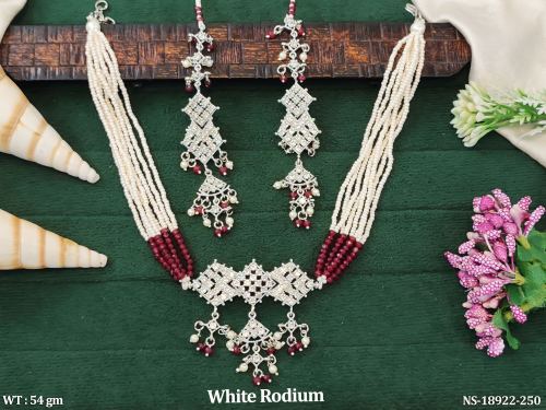 Short AD Necklace Set for Women in Ruby, photo 3 of 6