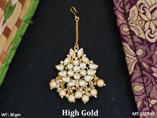 Classic Party Wear Kundan Tikka with Pearls in Pearl, photo 3 of 7