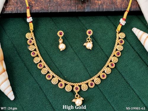 Classic Antique Stone-Studded Necklace Set with Earrings in Ruby, photo 3 of 4