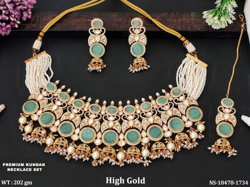 Bridal Kundan Necklace Set for Women in Mint Green, photo 5 of 6