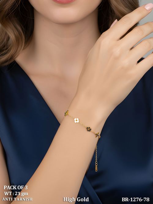 Elegant Anti Tarnish Clover Charm High Gold Bracelet For Women