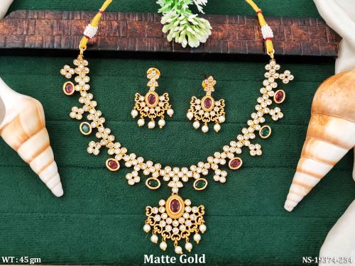 Matte Finish Temple Stone-Studded Necklace Set for Women, photo 2 of 3
