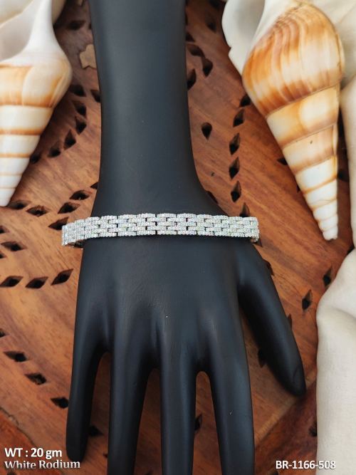 Luxury American Diamond Bracelet with Floral Motifs