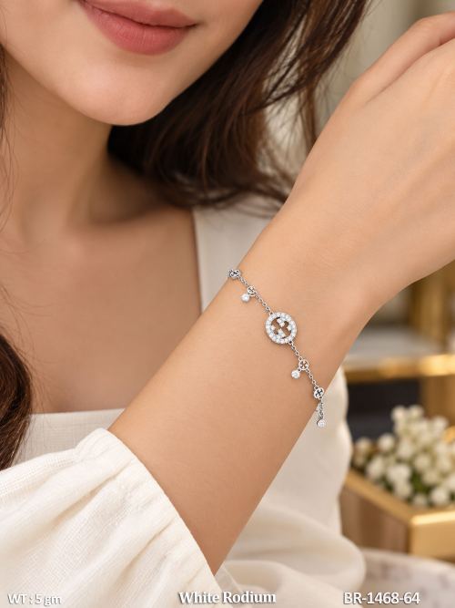 Classic AD Bracelet in White Finish