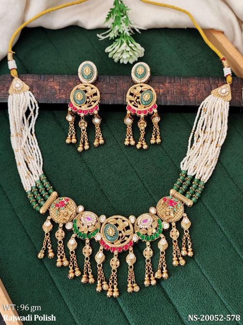 Heritage Necklace Set with Pearls in Green, photo 2 of 4