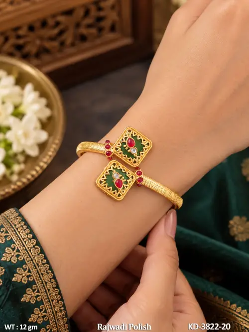 Rajwadi Finish Stone-Studded Kada Bracelet