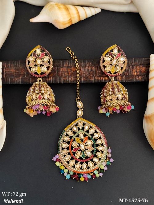 Antique Mehendi Polish Fancy Clustered Pearl  Maang Tikka  