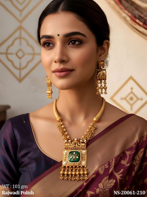 Stone-Studded South Indian Necklace Set for Women, photo 2 of 2