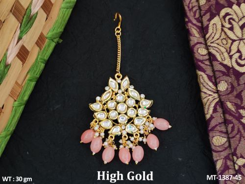 Classic Party Wear Kundan Tikka with Pearls in Peach, photo 7 of 7