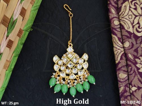 Classic Party Wear Kundan Maang Tikka with Stone Work in Mint Green, photo 7 of 8