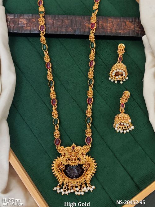 Stone-Studded Temple Necklace Set with Earrings for Women in Ruby Green, photo 4 of 5