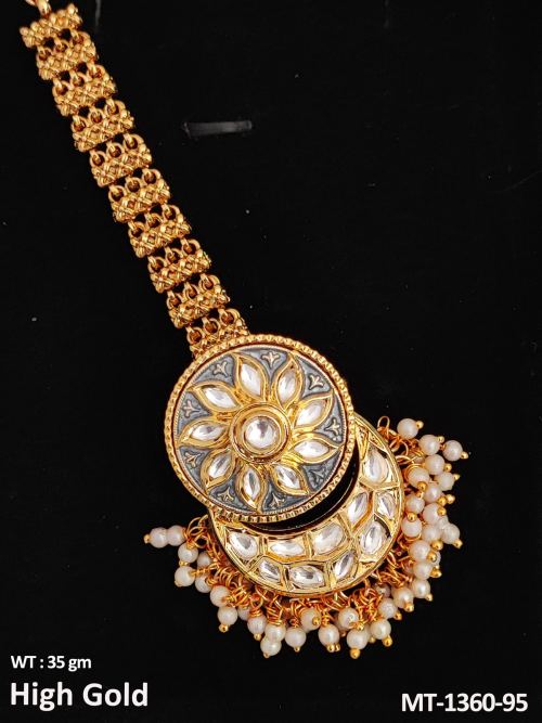 Classic Kundan Pearl Maang Tikka in Gray, photo 4 of 4