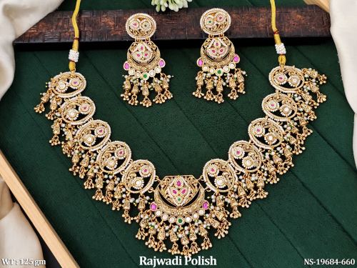 Rajwadi Finish Jewellery Set for Women in Ruby Green, photo 4 of 5