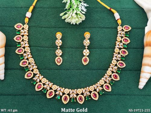 Matte Finish Ethnic Stone-Studded Necklace Set with Earrings for Women