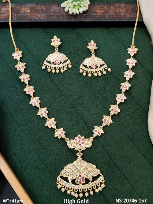 Classic Traditional Stone-Studded Necklace Set in Ruby, photo 3 of 3
