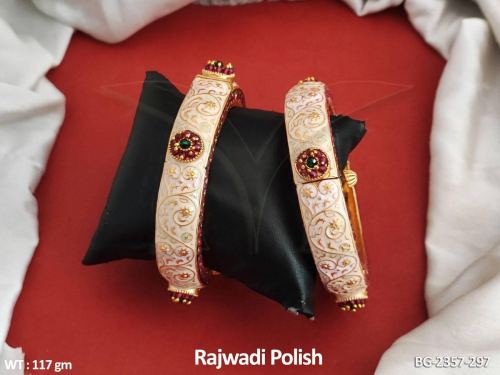 Classic Antique Bangles Set of 2