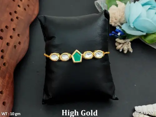 Classic Kundan Bracelet for Women in Green, photo 2 of 6