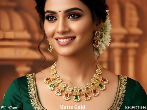 Matte Finish Traditional Stone-Studded Necklace Set for Women