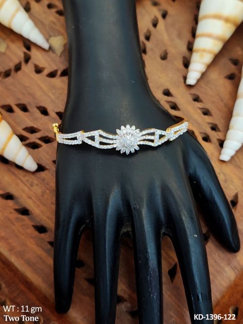 Beautiful Design Two Two Polish Kada 