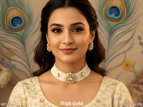 Short Kundan Necklace Set with Pearls