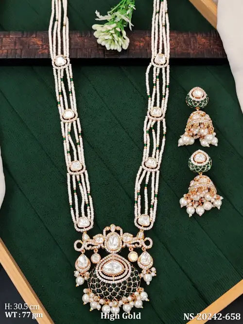 Party Wear Kundan Jewellery Set with Stone Work in Green, photo 2 of 4