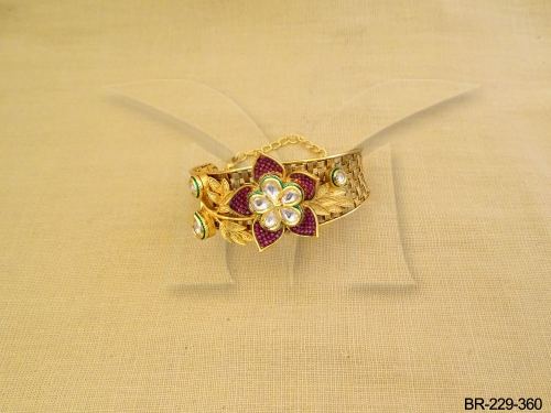 Bracelet with Floral Design, photo 2 of 2