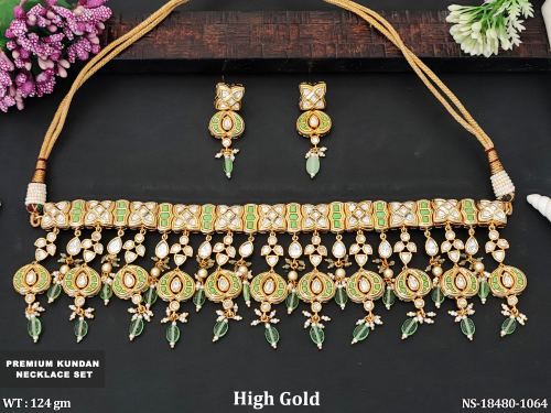Kundan Pearl Necklace Set in Mint Green, photo 4 of 5