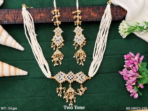 Two-Tone Finish Stone-Studded Necklace Set for Women in White, photo 4 of 6