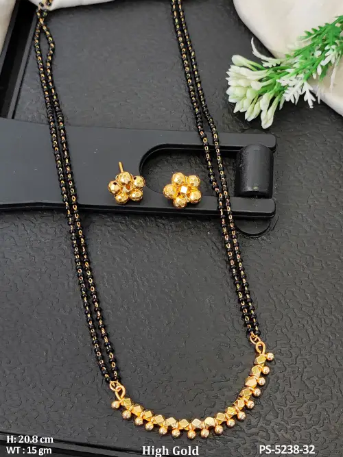 Classic Stone-Studded Pendant Set for Women, photo 2 of 3