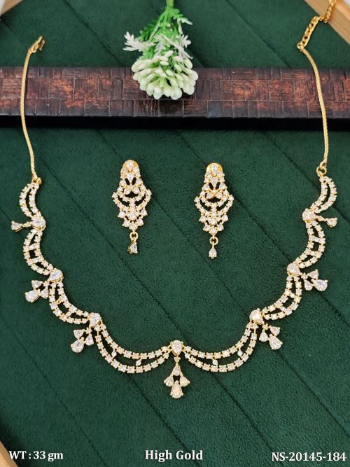 White Necklace Set with Stone Work, photo 2 of 3