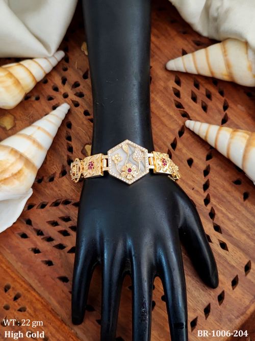 Classic AD Bracelet for Women