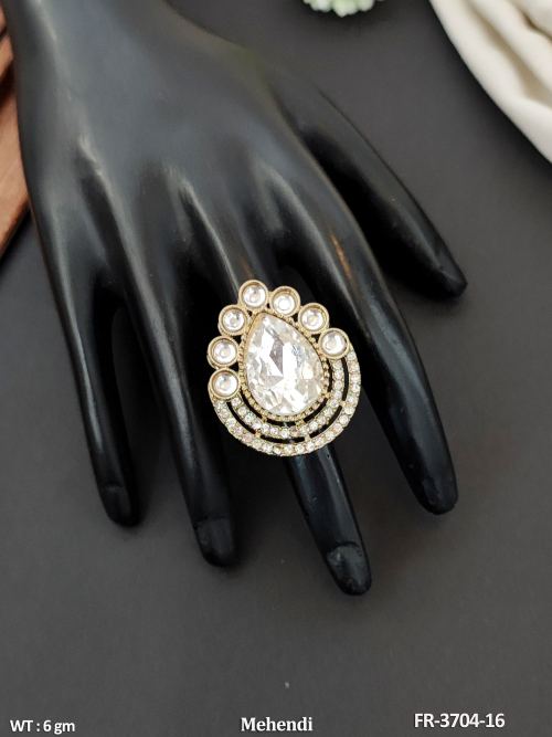 Royal Emerald Teardrop Antique Statement Ring