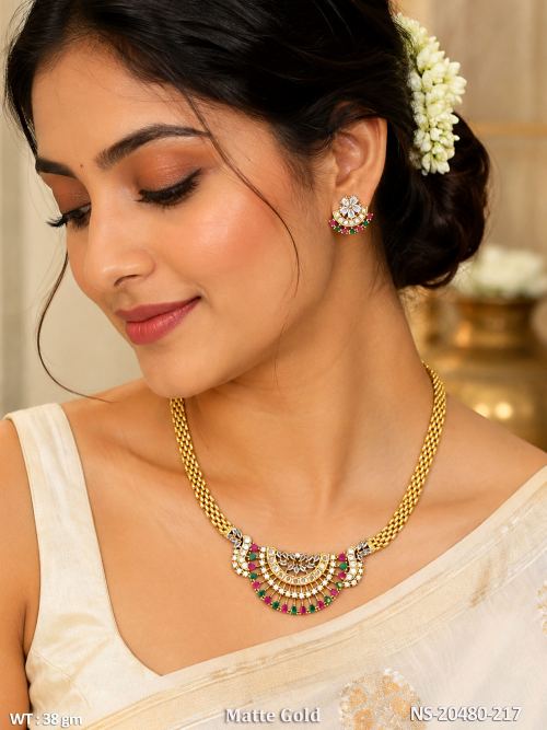Matte Finish Kemp Stone-Studded Jewellery Set for Women
