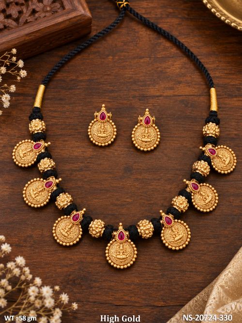 Traditional Jewellery Set for Women, photo 2 of 3