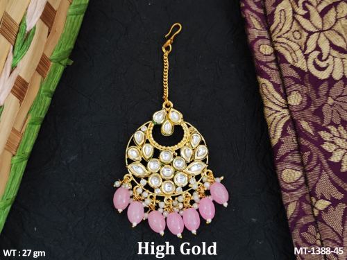 Classic Pearl Maang Tikka in Pink, photo 2 of 8