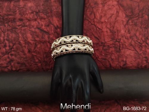 Antique Bangles in Mehendi Finish for Women, photo 2 of 4