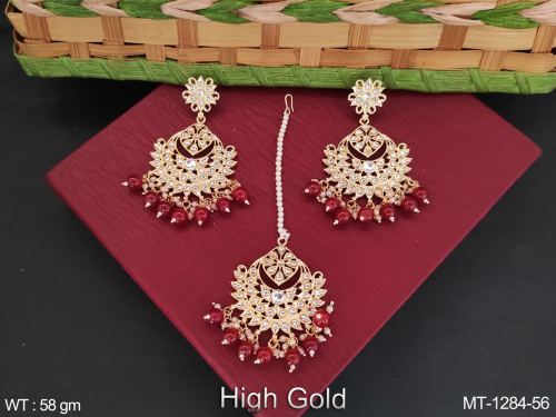 Antique Jewelry High Gold Polish Fancy Wedding Wear Beautiful Antique Maang Tikka With Earrings 