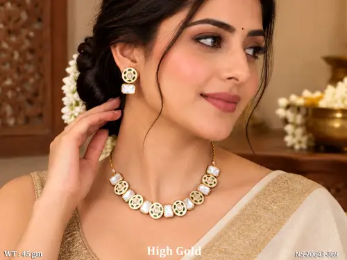 Stylish Kundan High Gold Necklace Set With Earrings