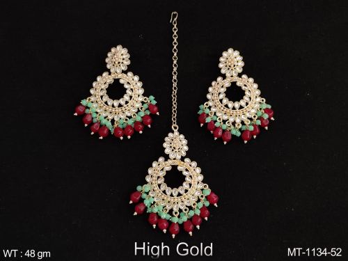 Beautiful antique Designer High gold Polish Party wear Maang Tikka with Earring